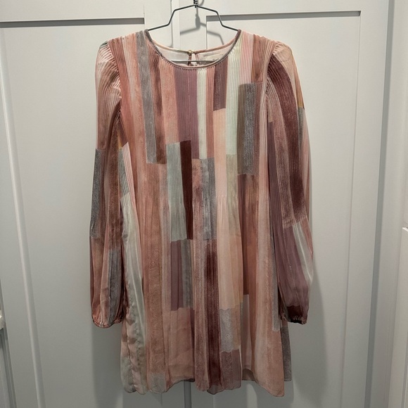 Aritzia - Wilfred Day Dreamer Mini Dress - Picture 1 of 2